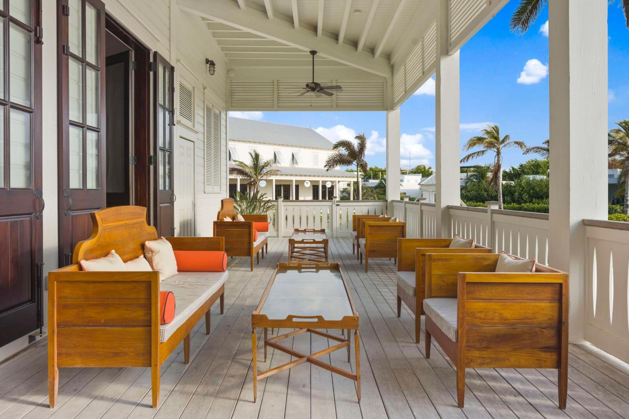 Mahogany Bay Resort And Beach Club, Curio Collection Сан-Педро Екстер'єр фото