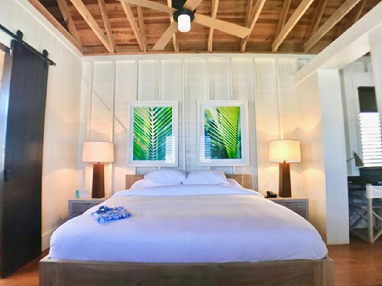 Mahogany Bay Resort And Beach Club, Curio Collection Сан-Педро Екстер'єр фото